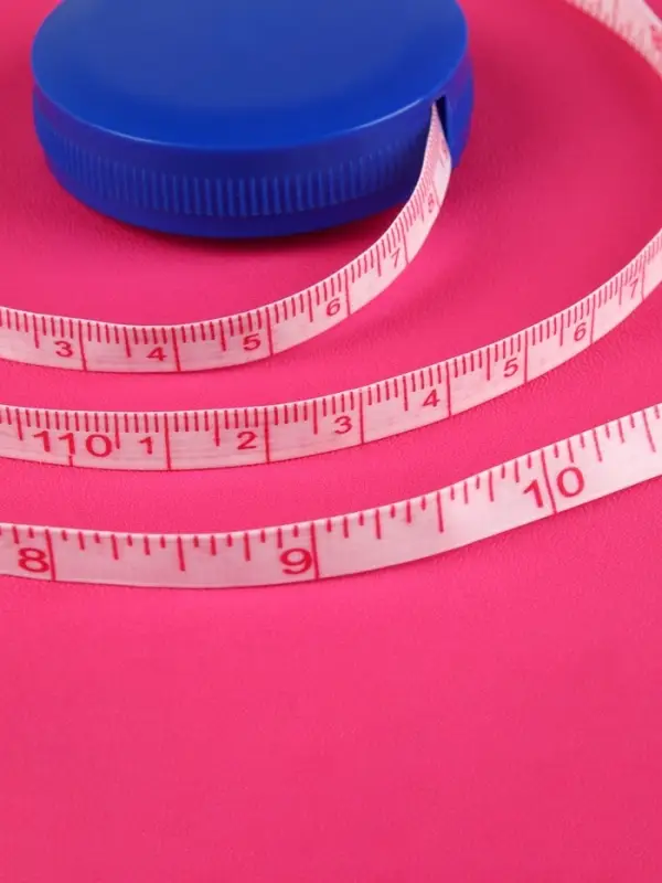 Сантиметровая лента-рулетка портновская, 150 см (см/дюймы), цвет МИКС, цена за 1 штуку Сантиметровая лента-рулетка портновская, 150 см (см/дюймы), цвет МИКС, цена за 1 штуку