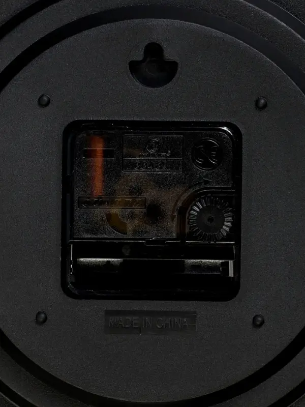 Часы настенные ENERGY ЕС-158, интерьерные, d-29.3 см, кварцевые, белые с золотым Часы настенные ENERGY ЕС-158, интерьерные, d-29.3 см, кварцевые, белые с золотым