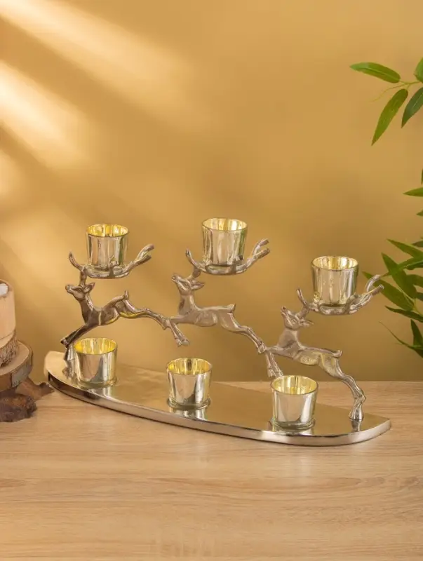 Сувенир Сувенир "Северные олени" 51х11,5х21,5 см, алюминий