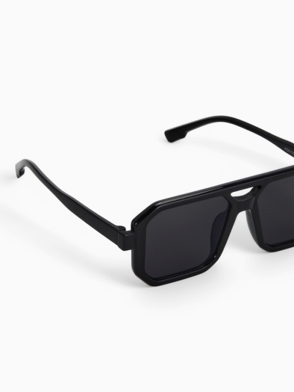 Очки солнцезащитные детские, uv 400, ширина 12.7 см, дужка 13.5 см, линза 4.5 х 3.7 см Очки солнцезащитные детские, uv 400, ширина 12.7 см, дужка 13.5 см, линза 4.5 х 3.7 см