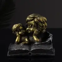 Фигурка полистоун «Ангелы с книгой», 9.5×11×9.7 см