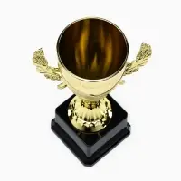 Кубок 188 С, наградная фигура, золото, подставка пластик, 23.5 см