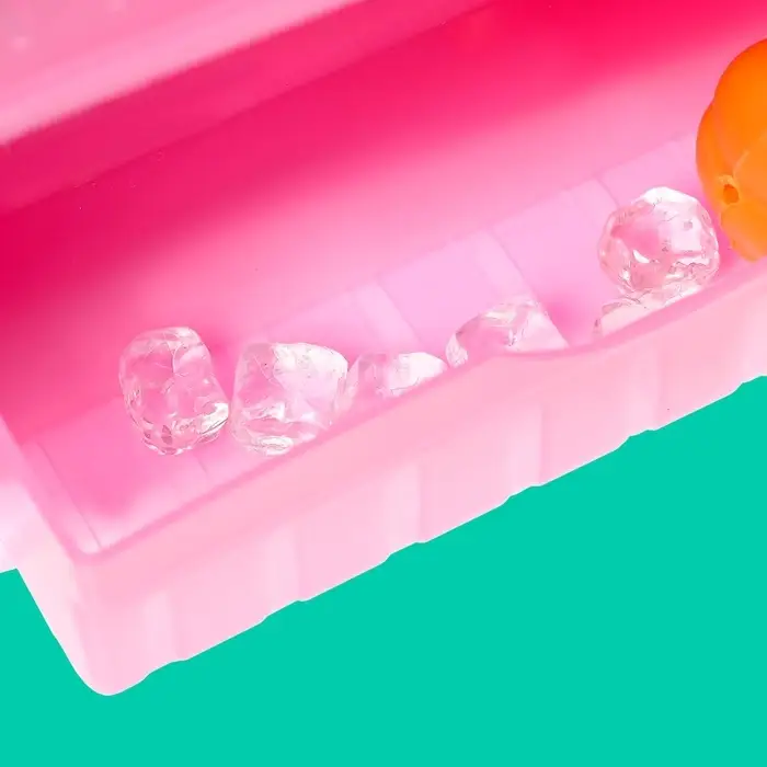 Бытовая техника &laquo;Холодильник двухдверный&raquo;, 20 аксессуаров, свет, звук