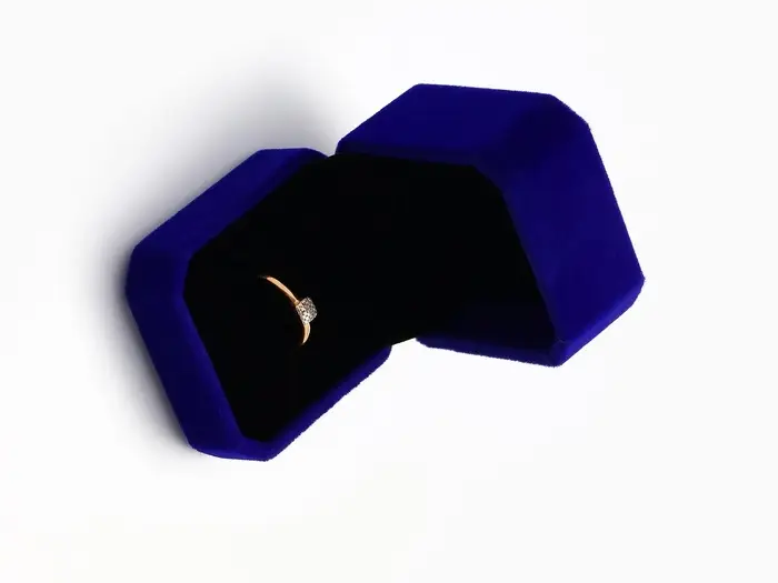 Футляр под кольцо, серьги &laquo;Геометрия&raquo;, бархатный, 5&times;5.5&times;4 см, синий