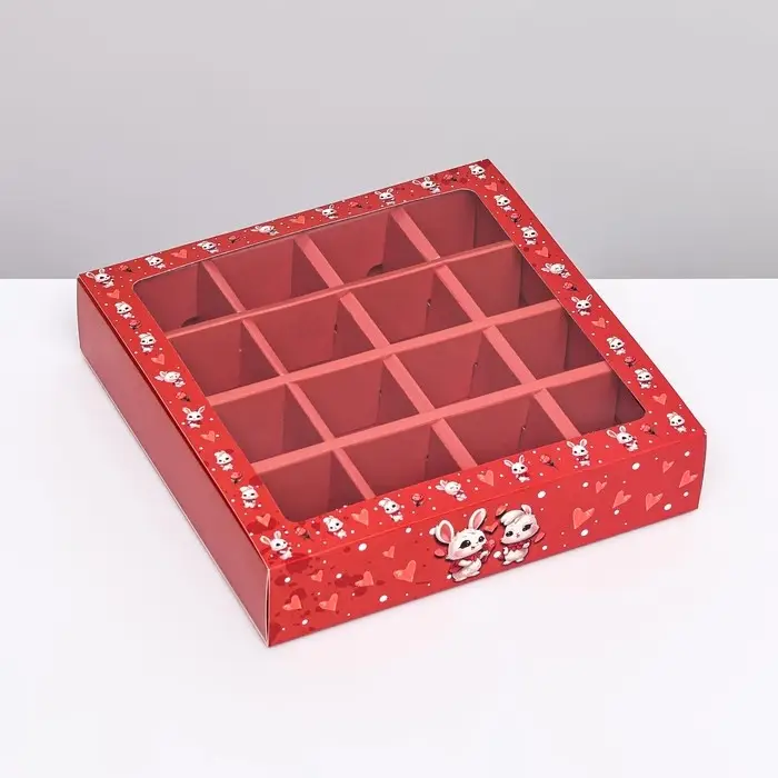 Коробка под 16 конфет, красная «Зайки» 17.7×17.7×3.8 см