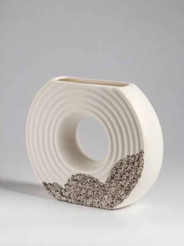 Ваза настольная керамика Ваза настольная керамика "Паскуаль" 16х19 см, бело-серый