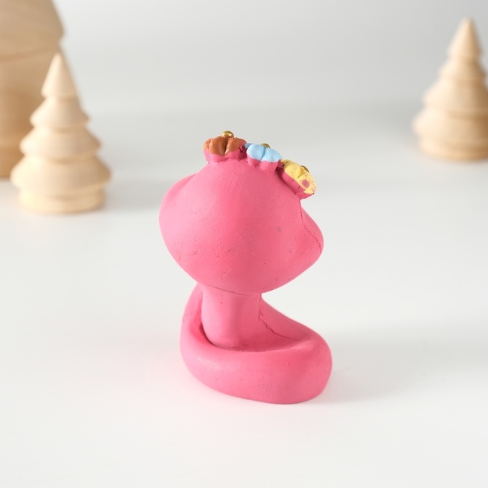 Сувенир полистоун Сувенир полистоун "Змейка с цветочным венком" с золотом МИКС 4,5х4х6,5 см