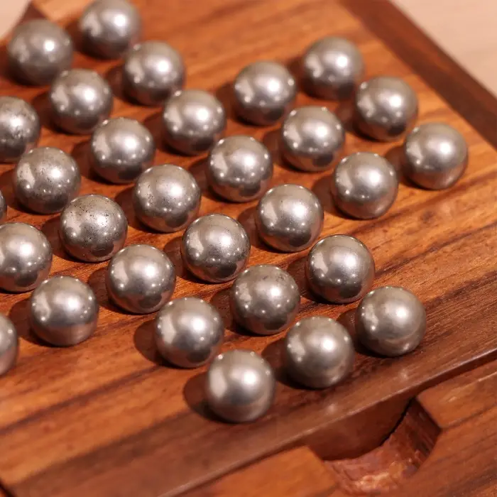 Игра настольная 2 в 1, крестики-нолики, солитёр, 11.5&times;11.5&times;5 см, дерево шишам