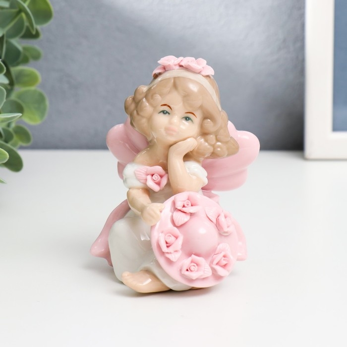 Сувенир керамика  Сувенир керамика "Малышка в платье и шляпке с розами" МИКС 10х6,5х7 см