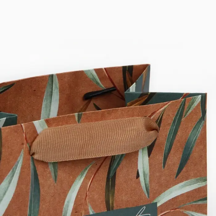 Пакет подарочный крафтовый квадратный, упаковка, «Present», 14 х 14 х 9 см Пакет подарочный крафтовый квадратный, упаковка, «Present», 14 х 14 х 9 см