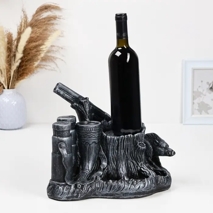 Подставка для бутылки &laquo;Охота&raquo;, 33&times;23&times;26 см, гипс под серебро