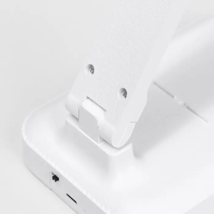 Настольная лампа сенсорная 16888/1 LED 5 Вт 3000-6000К USB АКБ белый 29&times;55 см