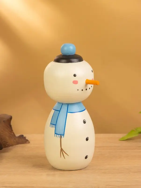 Деревянная кукла кокеши «Снеговик», 7×8.5×17 см Деревянная кукла кокеши «Снеговик», 7×8.5×17 см