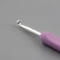 Крючок для вязания, с пластиковой ручкой, d=5 мм, 14 см, сиреневый