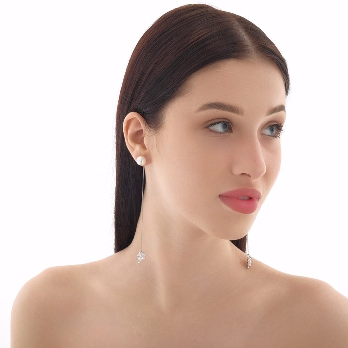 Серьги с жемчугом «Цепочки» цветок и бусина, цвет белый в серебре, шар №10 Серьги с жемчугом «Цепочки» цветок и бусина, цвет белый в серебре, шар №10