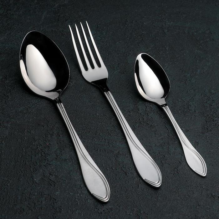 Набор столовых приборов «Волна», 18 предметов, картонная коробка, цвет серебряный Набор столовых приборов «Волна», 18 предметов, картонная коробка, цвет серебряный