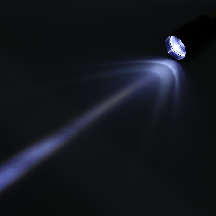 Фонарь ручной аккумуляторный, 5 Вт, 500 мАч, 200 лм, 3 режима, 9.5 х 2.5 см Фонарь ручной аккумуляторный, 5 Вт, 500 мАч, 200 лм, 3 режима, 9.5 х 2.5 см