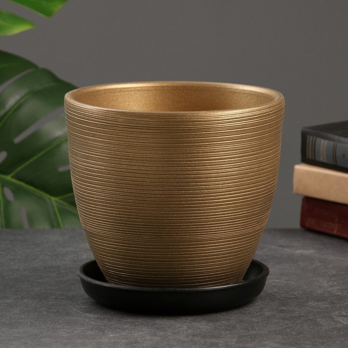 Горшок цветочный Горшок цветочный "Амелия" золотой, 2,4 л