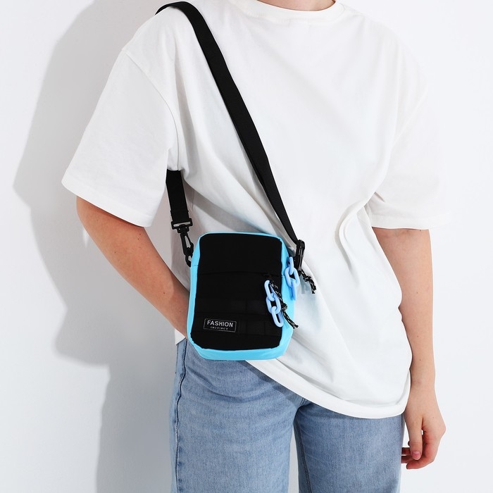 Сумка молодёжная на молнии, 1 наружный карман, цвет чёрный/голубой Сумка молодёжная на молнии, 1 наружный карман, цвет чёрный/голубой