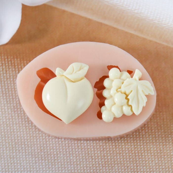 Молд силиконовый Молд силиконовый "Персик и виноград" 1,6х2х0,5, 1,7х2х0,5 см