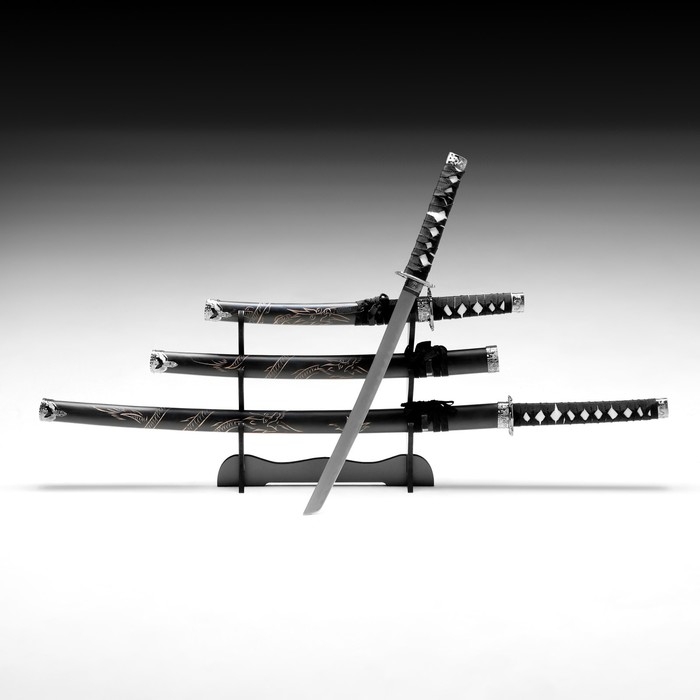 Сув. изделие катаны 3в1 на подставке, ножны дерево, дракон черные 51/71/100см Сув. изделие катаны 3в1 на подставке, ножны дерево, дракон черные 51/71/100см