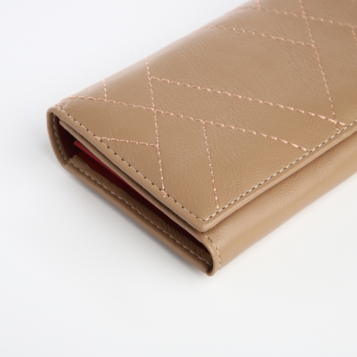 Кошелёк женский на магните, цвет бежевый Кошелёк женский на магните, цвет бежевый