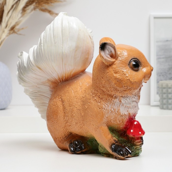 Копилка Копилка "Белка с грибочками" 28х23см