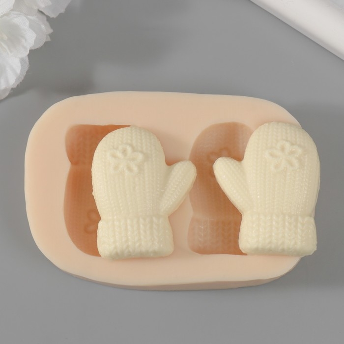 Молд силикон Молд силикон "Варежки" 4,2х3,3 см МИКС