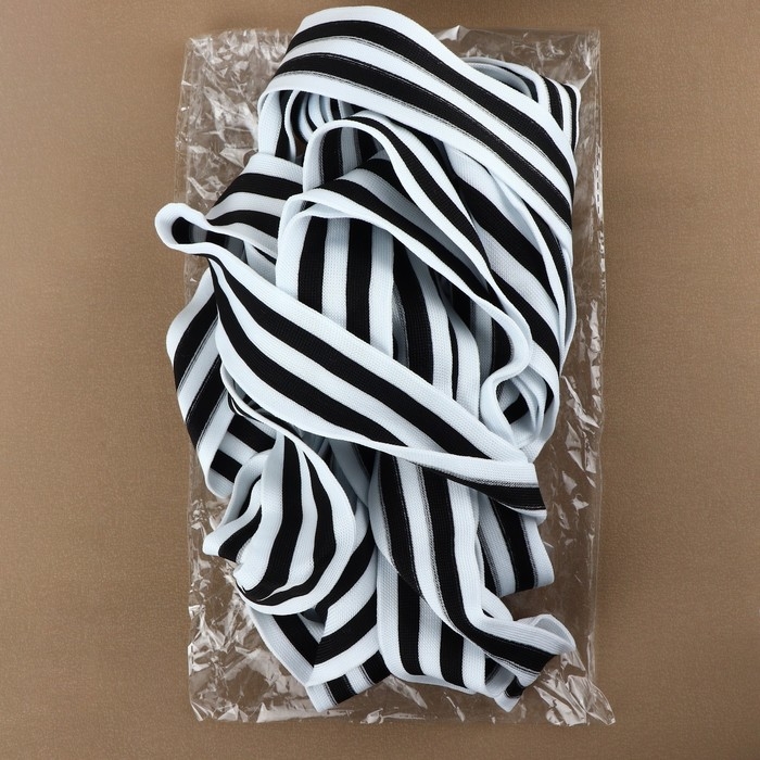 Тесьма трикотажная лампас 40 мм, 9,1 ± 0,5 м, цвет чёрный/белый