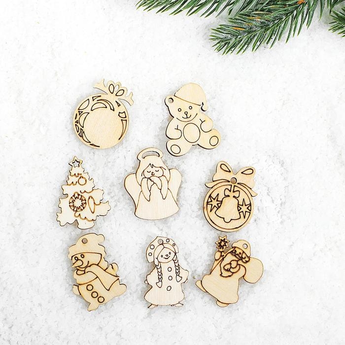 Набор заготовок в коробочке «Ёлочные украшения» 24 элемента Набор заготовок в коробочке «Ёлочные украшения» 24 элемента