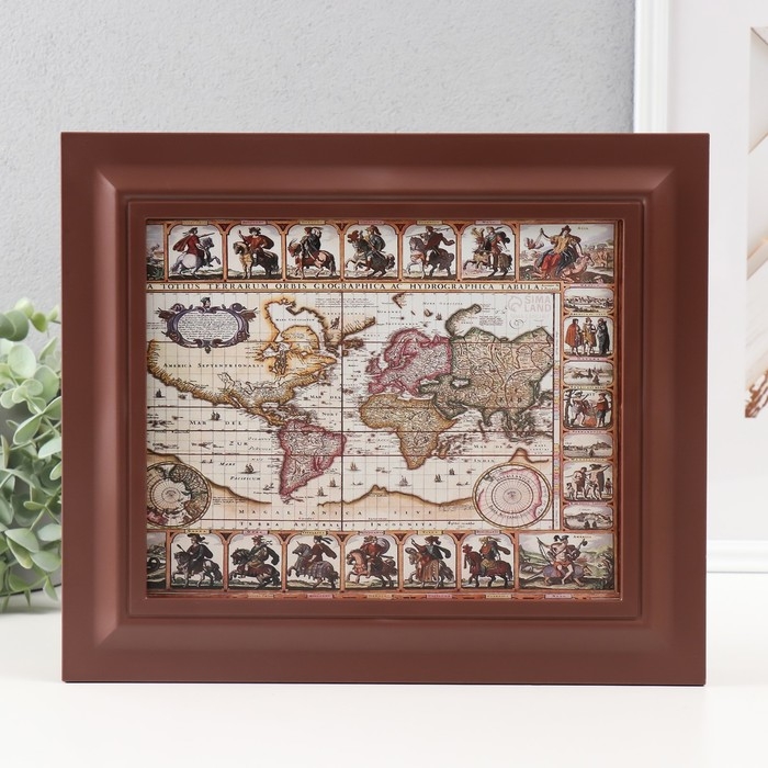 Ключница закрытая Ключница закрытая "Карта" 26,5х31,5 см Орех