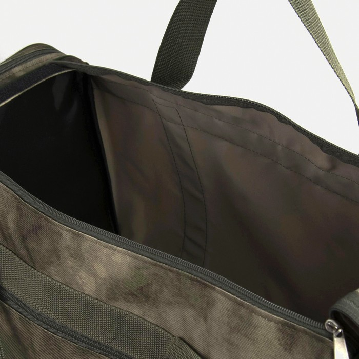 Сумка дорожная на молнии, 3 наружных кармана, длинный ремень, цвет камуфляж/хаки Сумка дорожная на молнии, 3 наружных кармана, длинный ремень, цвет камуфляж/хаки