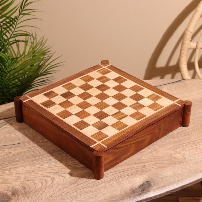 Игра настольная 4в1 (шахматы + домино + шашки + кубики), доска 35х35 см, дерево шишам Игра настольная 4в1 (шахматы + домино + шашки + кубики), доска 35х35 см, дерево шишам