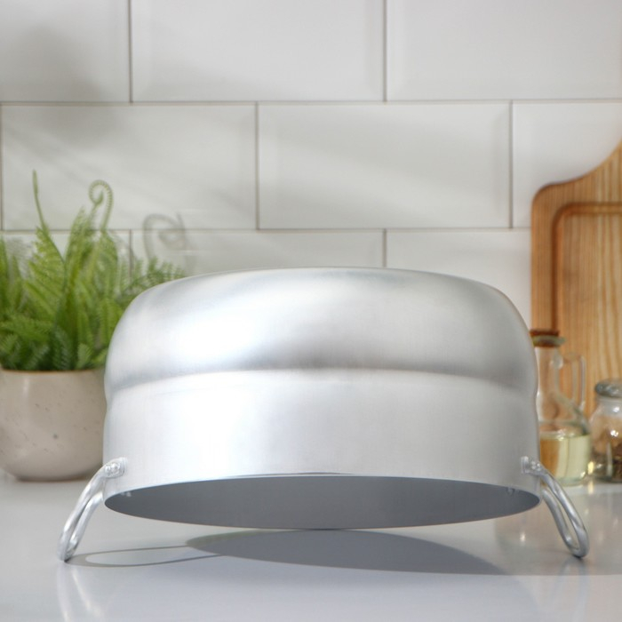 Кастрюля алюминиевая, 8 л, металлическая крышка Кастрюля алюминиевая, 8 л, металлическая крышка