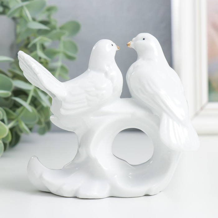 Сувенир керамика Сувенир керамика "Голубки белоснежные" стразы 9,5х11х4,2 см