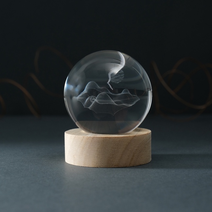 Сувенир стекло подсветка  Сувенир стекло подсветка "Шар. Геометрия Горы" d=6 см подставка дерево, USB