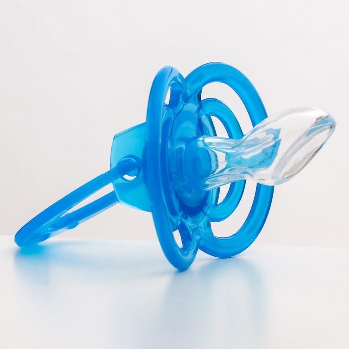 Соска - пустышка силиконовая ортодонтическая «Бантик», от 3 мес., с колпачком, цвет голубой Соска - пустышка силиконовая ортодонтическая «Бантик», от 3 мес., с колпачком, цвет голубой