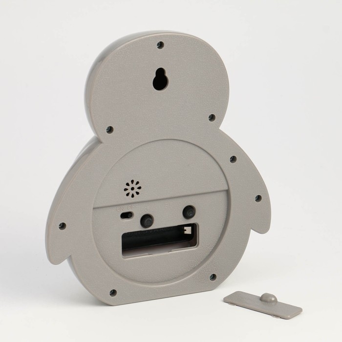 Будильник детский Будильник детский "Пингвин", дискретный ход, 15 х 14 х 5 см