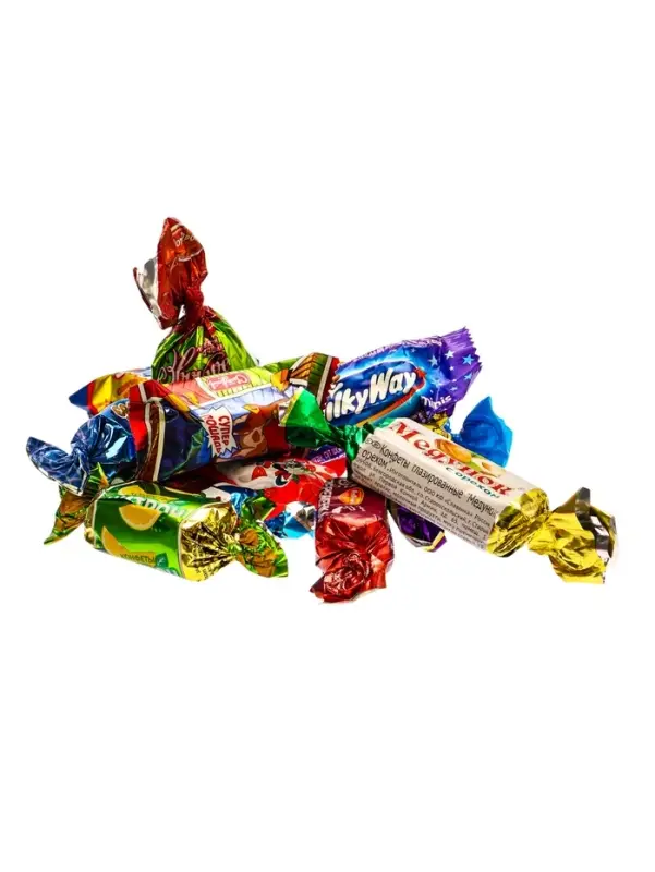 Подарок в картонной упаковке ВЕСЕЛЫЕ ДРУЗЬЯ 1000 гр