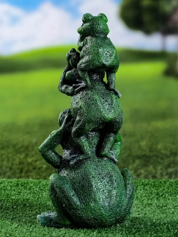 Садовая фигура из гипса &laquo;Лягушки&raquo;, 15&times;12&times;30 см