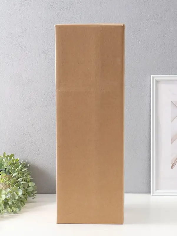 Фигура "Девушка с виноградом" бронза с золотом, 50х20х20 см