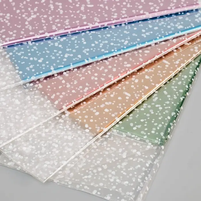 Подарочный пакет с жестким дном №2  Подарочный пакет с жестким дном №2 "Рисунок", МИКС