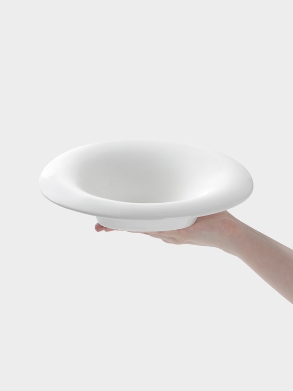 Тарелка Hanna Knövell, 25.5×22 см, фарфор, белая