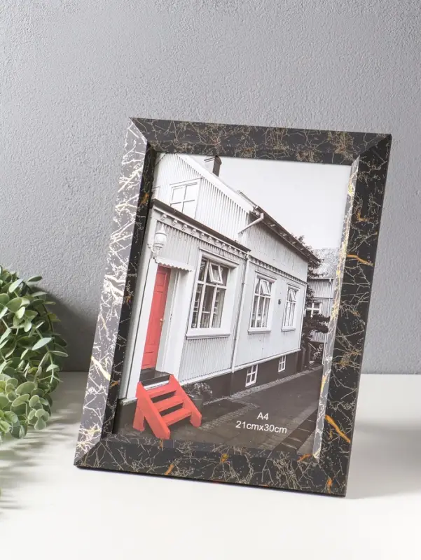 Фоторамка пластик формат А4 см "Гедеон" чёрный с золотом 36х27х2 см