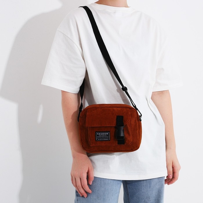 Сумка молодёжная на молнии, 1 наружный карман, цвет коричневый Сумка молодёжная на молнии, 1 наружный карман, цвет коричневый