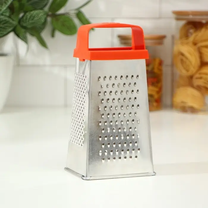 Тёрка КВАРЦ &laquo;Универсал&raquo;, 4 грани, 11&times;8.5&times;22 см, металл, МИКС