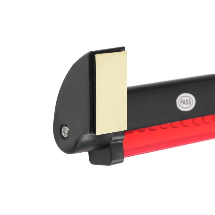 Стоп-сигнал дополнительный Skyway, 32 светодиода, 12 В Стоп-сигнал дополнительный Skyway, 32 светодиода, 12 В