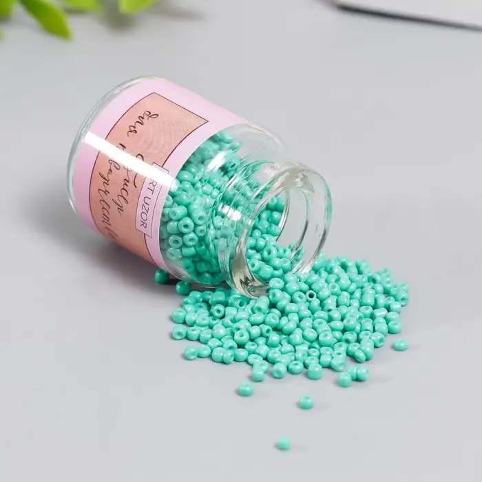 Бисер круглый 12/0 в бутылочке  Бисер круглый 12/0 в бутылочке "Изумрудный" 20 гр