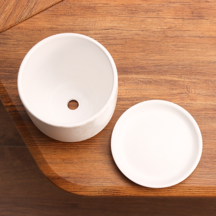 Горшок цветочный Питон белый 0.8 л Горшок цветочный Питон белый 0.8 л