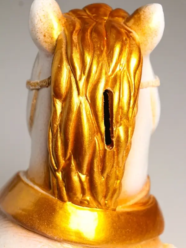 Копилка Копилка "Конь в пальто" 22,5х18х13 см, белый с золотом